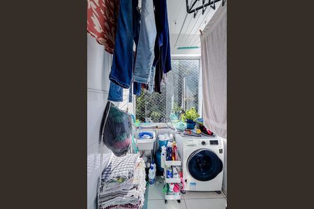Apartamento à venda com 74m², 2 quartos e sem vaga Apartamento à venda com 74m², 2 quartos e sem vagaÁrea de Serviço