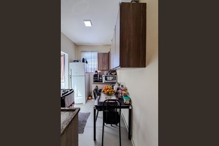 Apartamento à venda com 74m², 2 quartos e sem vaga Apartamento à venda com 74m², 2 quartos e sem vagaCozinha