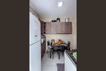 Apartamento à venda com 74m², 2 quartos e sem vaga Apartamento à venda com 74m², 2 quartos e sem vagaCozinha