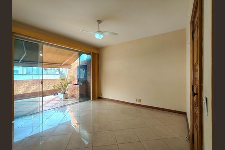 Apartamento para alugar com 97m², 3 quartos e 1 vaga Apartamento para alugar com 97m², 3 quartos e 1 vagaSala