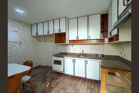 Cozinha de apartamento para alugar com 3 quartos, 97m² em Tijuca, Rio de Janeiro