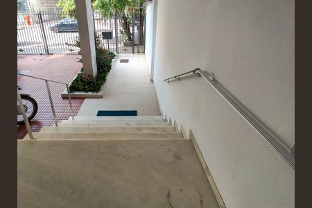 Apartamento para alugar com 97m², 3 quartos e 1 vaga Apartamento para alugar com 97m², 3 quartos e 1 vagaFachada e portaria
