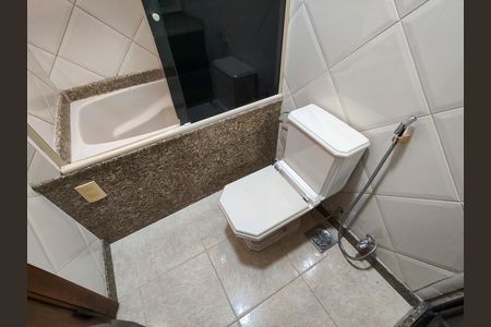Apartamento para alugar com 97m², 3 quartos e 1 vaga Apartamento para alugar com 97m², 3 quartos e 1 vagaBanheiro da Suíte