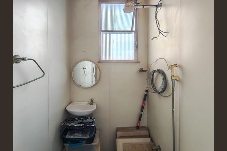 Apartamento para alugar com 97m², 3 quartos e 1 vaga Apartamento para alugar com 97m², 3 quartos e 1 vagaBanheiro de serviço