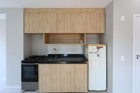 cozinha de apartamento para alugar com 2 quartos, 38m² em Vila Andrade, São Paulo