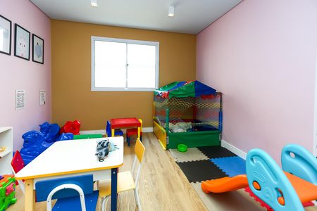 Apartamento para alugar com 38m², 2 quartos e sem vaga Apartamento para alugar com 38m², 2 quartos e sem vagaBrinquedoteca