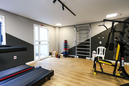 Apartamento para alugar com 38m², 2 quartos e sem vaga Apartamento para alugar com 38m², 2 quartos e sem vagaÁrea comum - Academia