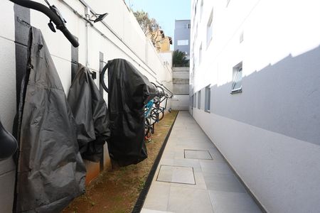 Apartamento para alugar com 38m², 2 quartos e sem vaga Apartamento para alugar com 38m², 2 quartos e sem vagabicicletas