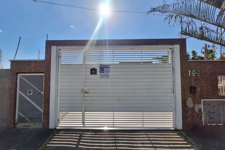 Fachada de apartamento para alugar com 1 quarto, 43m² em Vila Guarani, Santo André