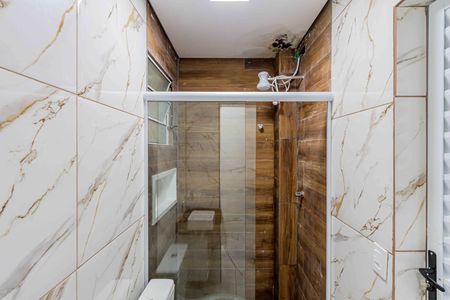 Banheiro de apartamento para alugar com 1 quarto, 30m² em Freguesia do Ó, São Paulo