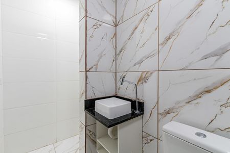Banheiro de apartamento para alugar com 1 quarto, 30m² em Freguesia do Ó, São Paulo