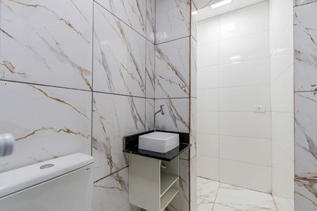 Banheiro de apartamento para alugar com 1 quarto, 30m² em Freguesia do Ó, São Paulo