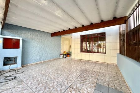 Casa para alugar com 75m², 2 quartos e 1 vaga Casa para alugar com 75m², 2 quartos e 1 vagaGaragem
