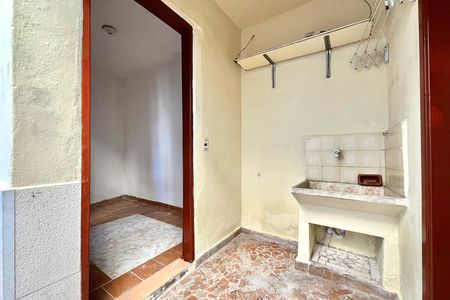 Área de Serviço de casa para alugar com 2 quartos, 75m² em Americanópolis, São Paulo