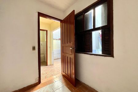 Casa para alugar com 75m², 2 quartos e 1 vaga Casa para alugar com 75m², 2 quartos e 1 vagaQuarto de Serviço