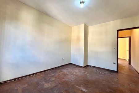 Casa para alugar com 75m², 2 quartos e 1 vaga Casa para alugar com 75m², 2 quartos e 1 vagaQuarto 1