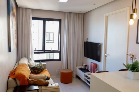 sala de apartamento para alugar com 2 quartos, 38m² em Presidente Altino, Osasco