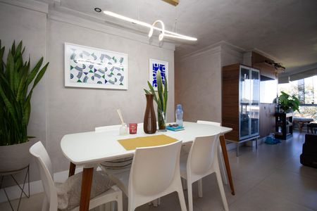 Apartamento para alugar com 100m², 3 quartos e 1 vaga Apartamento para alugar com 100m², 3 quartos e 1 vagaSala