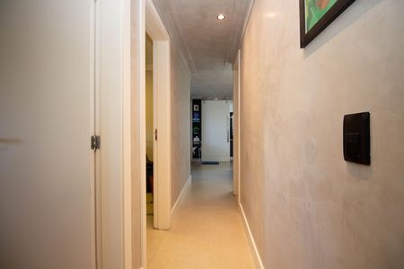 Apartamento para alugar com 100m², 3 quartos e 1 vaga Apartamento para alugar com 100m², 3 quartos e 1 vagaCorredor