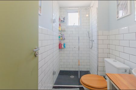 Apartamento à venda com 48m², 2 quartos e 1 vaga Apartamento à venda com 48m², 2 quartos e 1 vagaBanheiro
