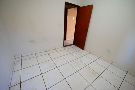 Casa para alugar com 90m², 2 quartos e 1 vaga