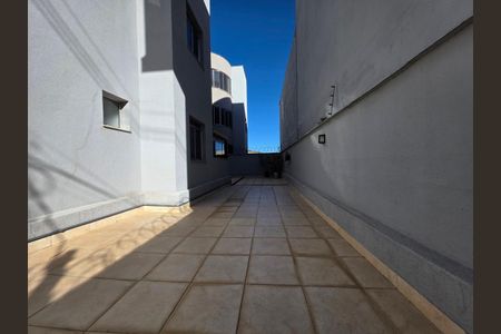 Apartamento para alugar com 2 quartos, 64m² em Cabral, Contagem