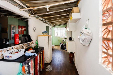 Casa à venda com 60m², 1 quarto e sem vaga