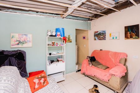 Casa à venda com 60m², 1 quarto e sem vaga