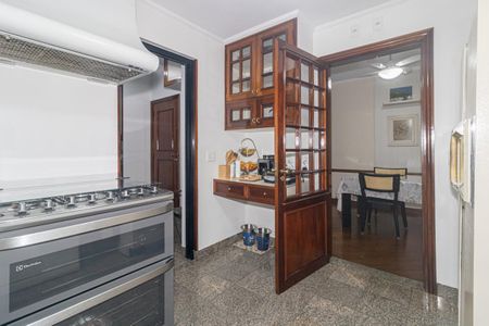 Cozinha de apartamento para alugar com 4 quartos, 273m² em Planalto Paulista, São Paulo