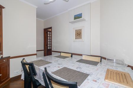 Apartamento para alugar com 237m², 4 quartos e 4 vagas Apartamento para alugar com 237m², 4 quartos e 4 vagasCopa