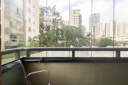 Apartamento para alugar com 237m², 4 quartos e 4 vagas Apartamento para alugar com 237m², 4 quartos e 4 vagasVaranda da Suíte 2
