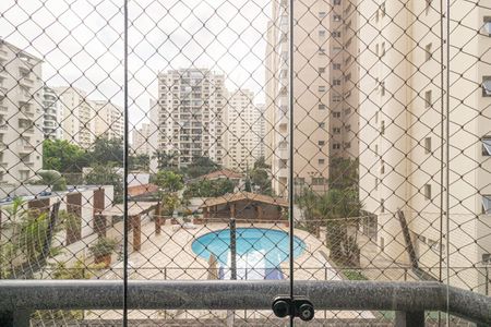 Apartamento para alugar com 237m², 4 quartos e 4 vagas Apartamento para alugar com 237m², 4 quartos e 4 vagasVaranda da Suíte 1