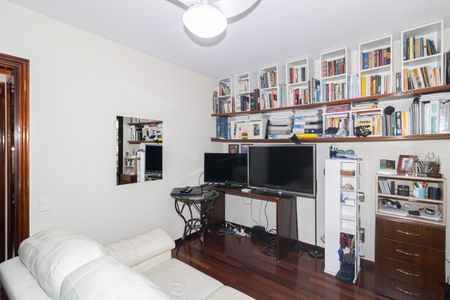 Apartamento para alugar com 237m², 4 quartos e 4 vagas Apartamento para alugar com 237m², 4 quartos e 4 vagasQuarto 3