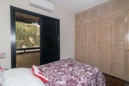 Apartamento para alugar com 237m², 4 quartos e 4 vagas Apartamento para alugar com 237m², 4 quartos e 4 vagasQuarto Suíte 2