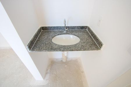 Apartamento à venda com 35m², 2 quartos e sem vaga Apartamento à venda com 35m², 2 quartos e sem vagaBanheiro