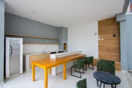 Apartamento à venda com 35m², 2 quartos e sem vaga Apartamento à venda com 35m², 2 quartos e sem vagaÁrea comum - Churrasqueira