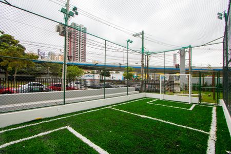 Apartamento à venda com 35m², 2 quartos e sem vaga Apartamento à venda com 35m², 2 quartos e sem vagaÁrea comum - Quadra esportiva