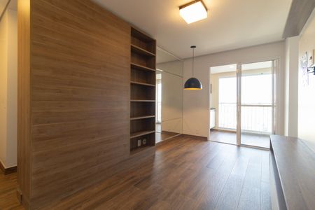 Sala de apartamento para alugar com 3 quartos, 53m² em Vila Água Funda, São Paulo