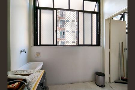 Apartamento para alugar com 130m², 3 quartos e 2 vagasÁrea de Serviço