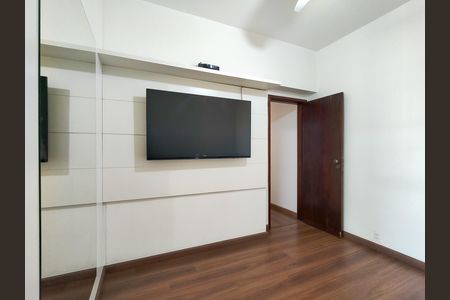 Apartamento para alugar com 130m², 3 quartos e 2 vagasSuíte