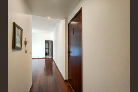 Apartamento para alugar com 130m², 3 quartos e 2 vagasEntrada