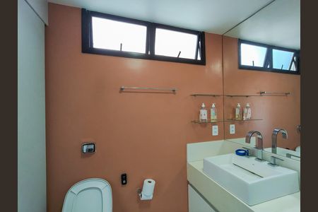 Apartamento para alugar com 130m², 3 quartos e 2 vagasBanheiro da Suíte