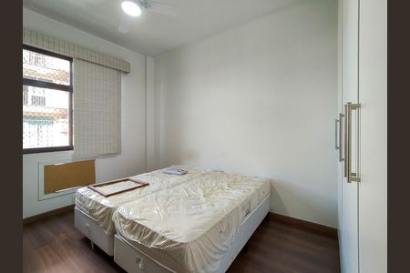 Apartamento para alugar com 130m², 3 quartos e 2 vagasQuarto 1