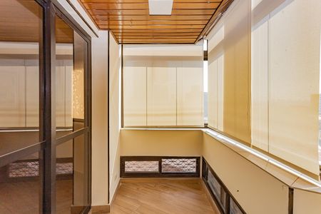 Varanda de apartamento para alugar com 3 quartos, 145m² em Vila Moinho Velho, São Paulo