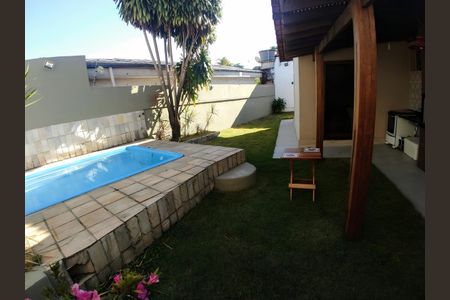 Área externa de casa à venda com 4 quartos, 385m² em São João Batista, Belo Horizonte