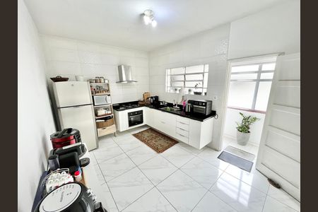 Apartamento à venda com 72m², 2 quartos e sem vaga Apartamento à venda com 72m², 2 quartos e sem vagaCozinha