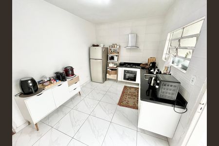 Apartamento à venda com 72m², 2 quartos e sem vaga Apartamento à venda com 72m², 2 quartos e sem vagaCozinha