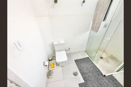 Apartamento à venda com 72m², 2 quartos e sem vaga Apartamento à venda com 72m², 2 quartos e sem vagaBanheiro
