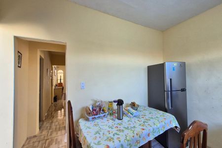 Casa à venda com 140m², 3 quartos e 1 vaga Casa à venda com 140m², 3 quartos e 1 vagaCozinha