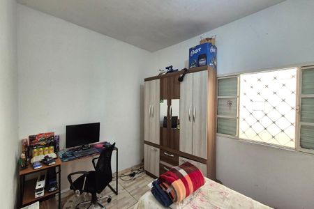 Quarto 1  de casa à venda com 3 quartos, 140m² em Conjunto Habitacional Parque da Floresta, Campinas
